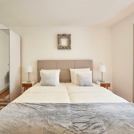 Casa Portuguesa Madalena Apartment Lisbon Luaran gambar